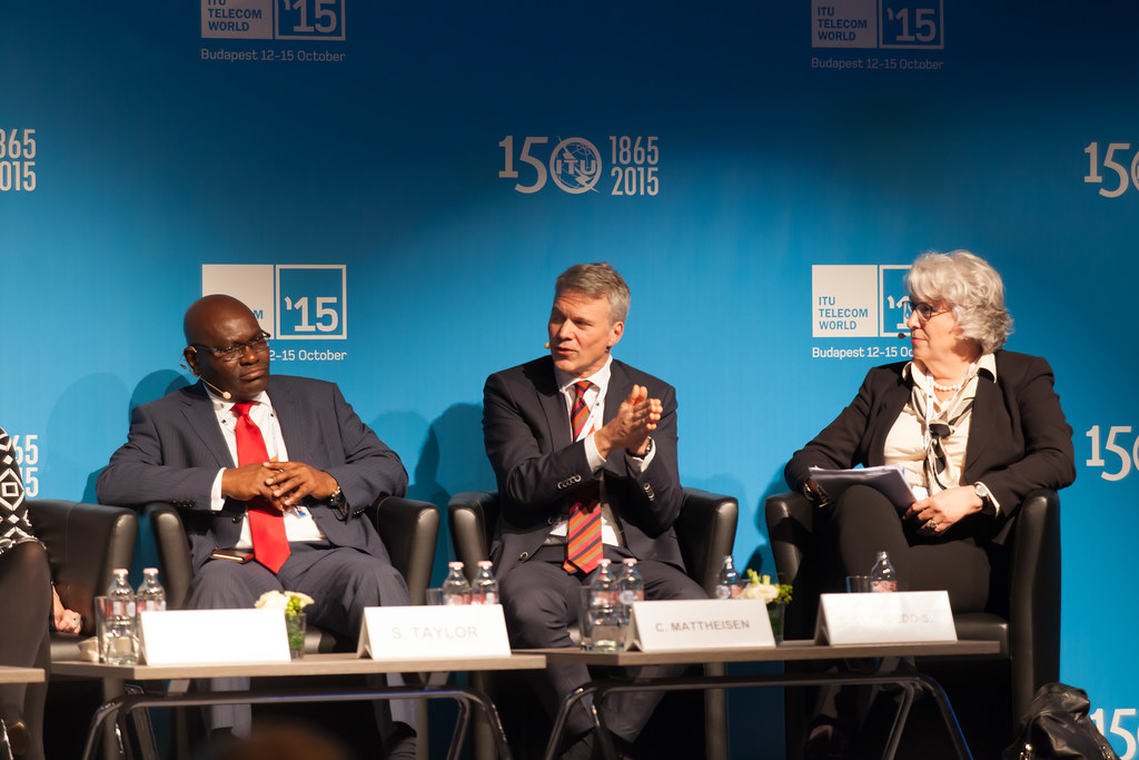 Leadership Summit - Integrating digital markets: new building blocks to regional integration