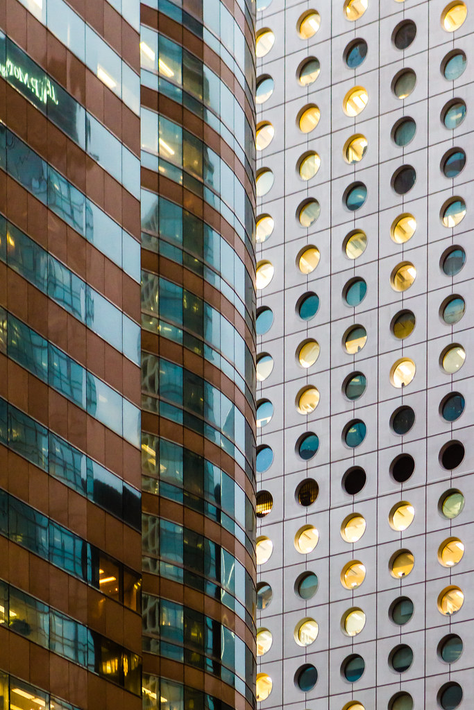 “曲線與圓點: 交易廣場與怡和大廈 Curves vs Dots: Exchange Square vs Jardine House” / 香港金融建築之形 Hong Kong Financial Architecture Forms /
